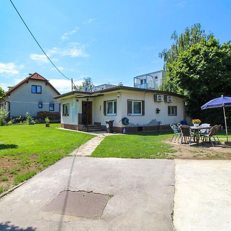 Holiday Home Bungalow Leopoldau By Interhome Wenen Buitenkant foto