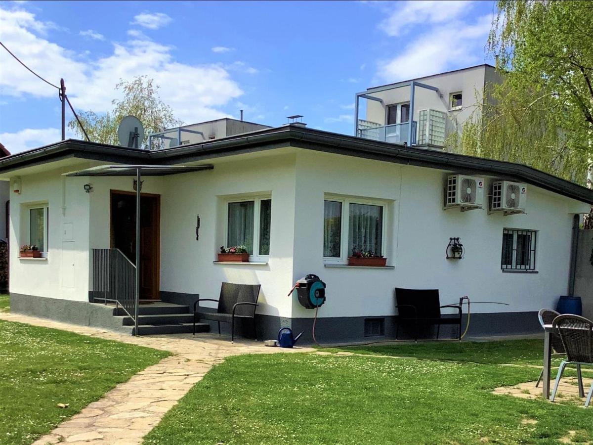 Holiday Home Bungalow Leopoldau By Interhome Wenen Buitenkant foto