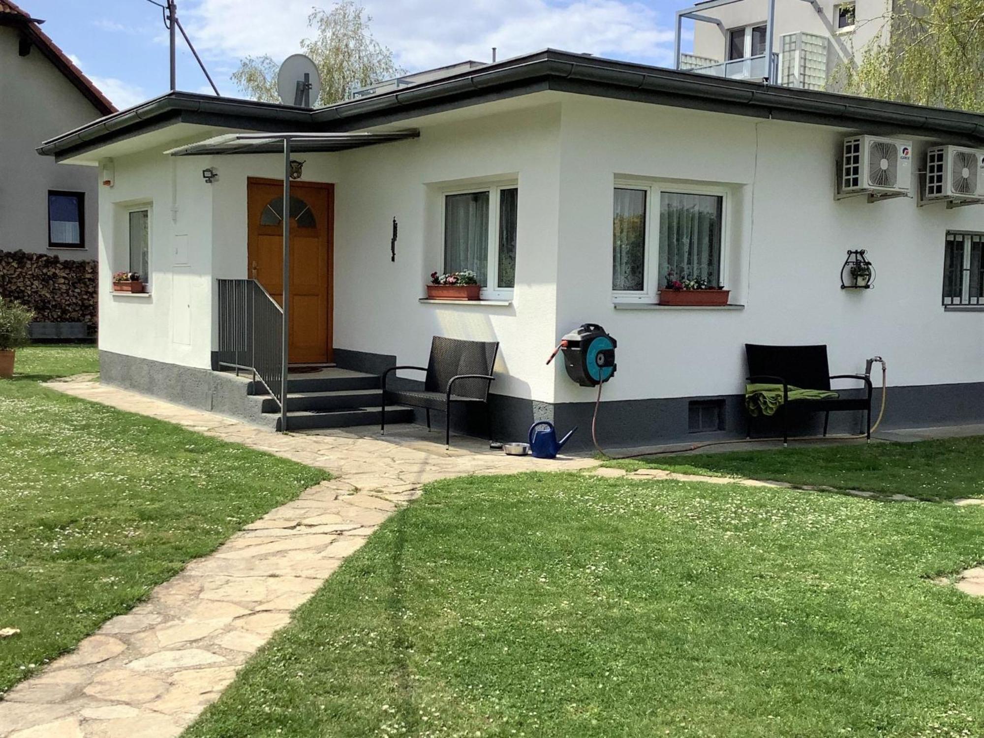 Holiday Home Bungalow Leopoldau By Interhome Wenen Buitenkant foto